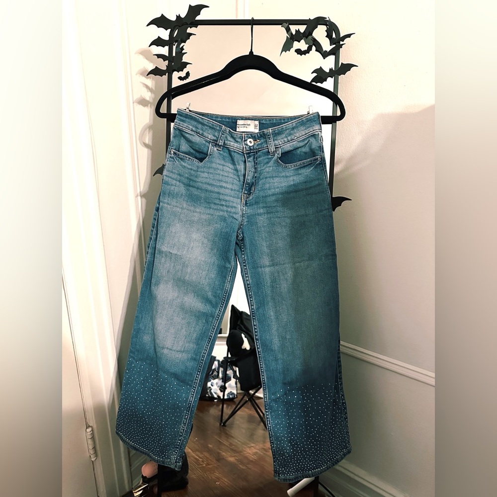 Abercrombie Kids Rhinestone Flare Jeans – Size 13/14 Short